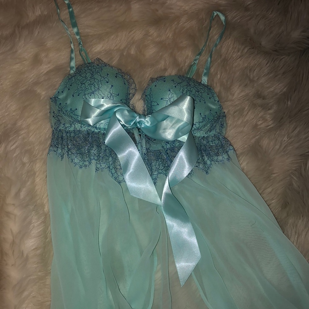 Light blue vs lingerie